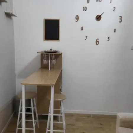 Shibari San Giuliano Pensión